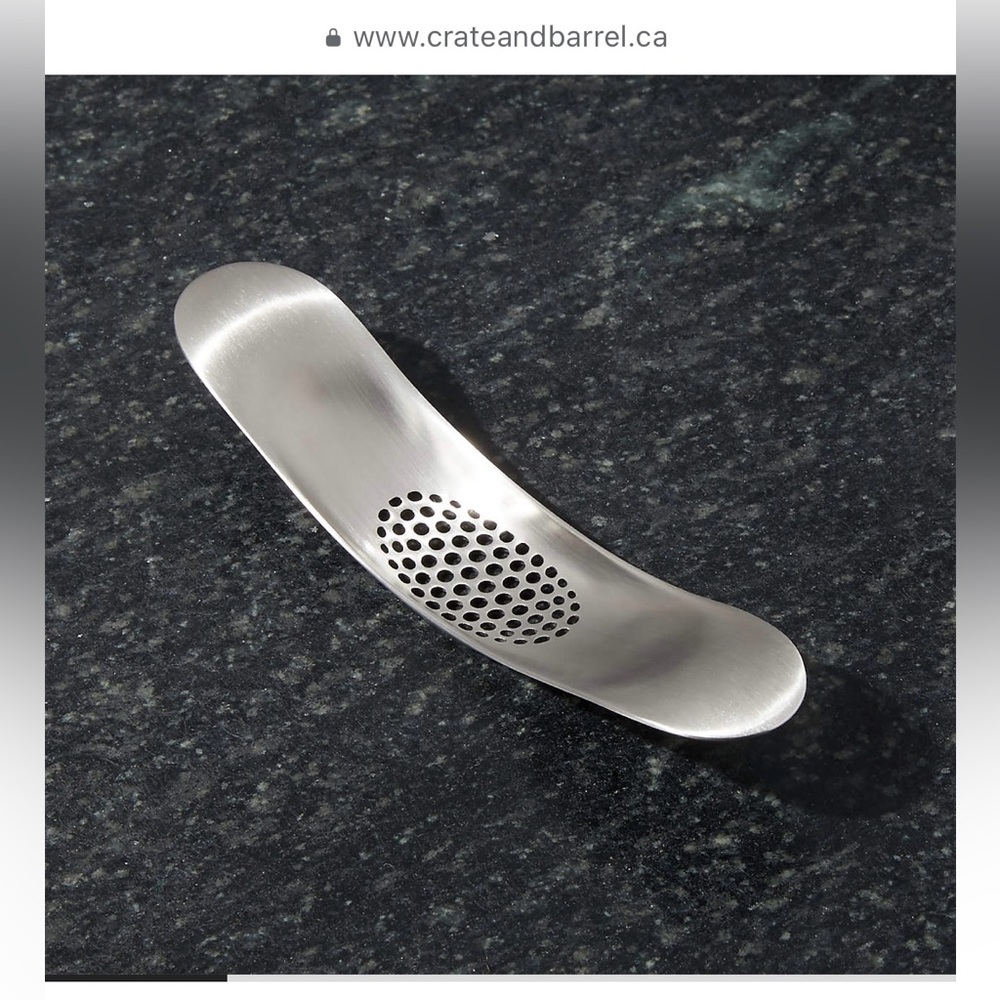Joseph Joseph Silver Garlic Rocker - Picture 3 of 3